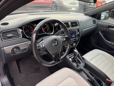 2016 Volkswagen Jetta 1.8T Sport