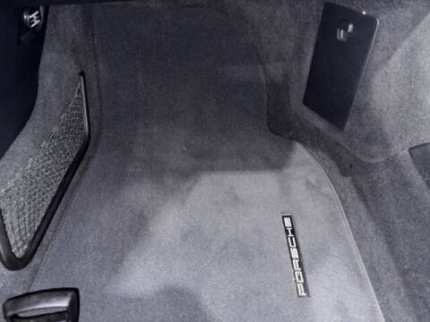 2019 Porsche 718 Cayman