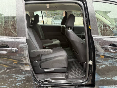 2013 Mazda MAZDA5 Sport