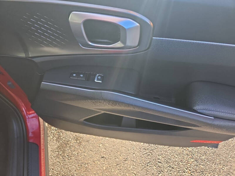 2023 Kia Sorento Hybrid EX