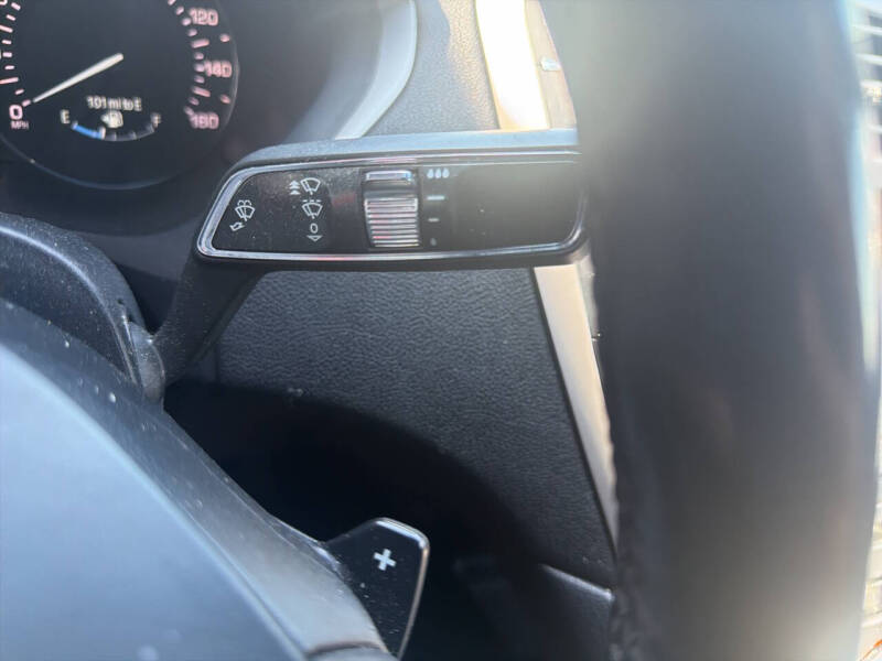 2017 Lincoln MKZ Reserve