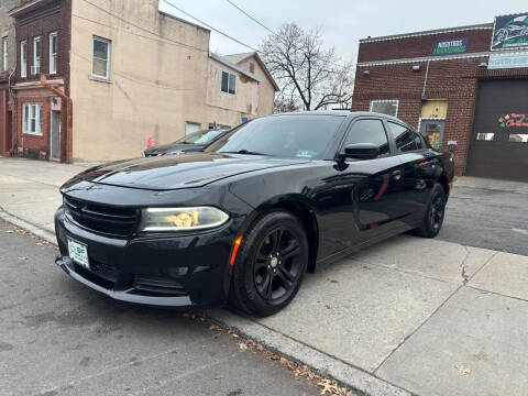 2015 Dodge Charger SE