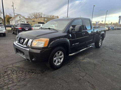 2012 Nissan Titan SV
