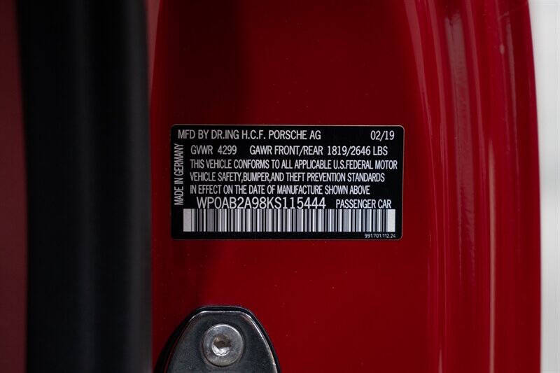 2019 Porsche 911 Carrera 4S