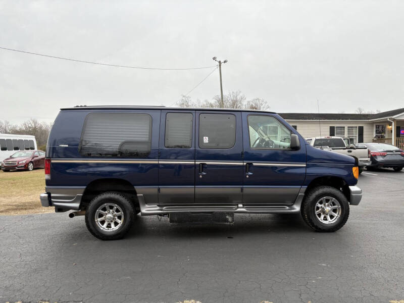2007 Ford E-Series E-250 SD