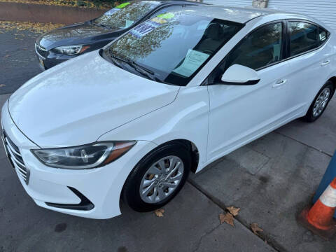 2017 Hyundai Elantra