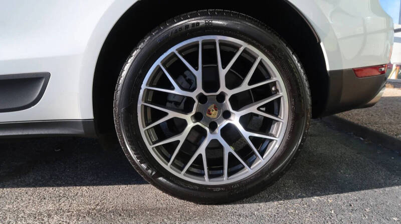 2018 Porsche Macan S