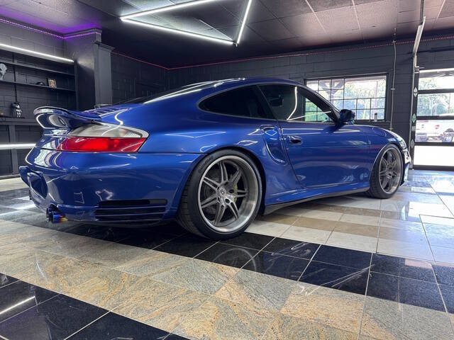 2002 Porsche 911 GT2