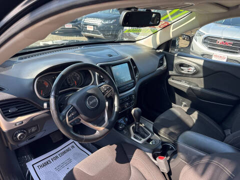 2017 Jeep Cherokee Latitude