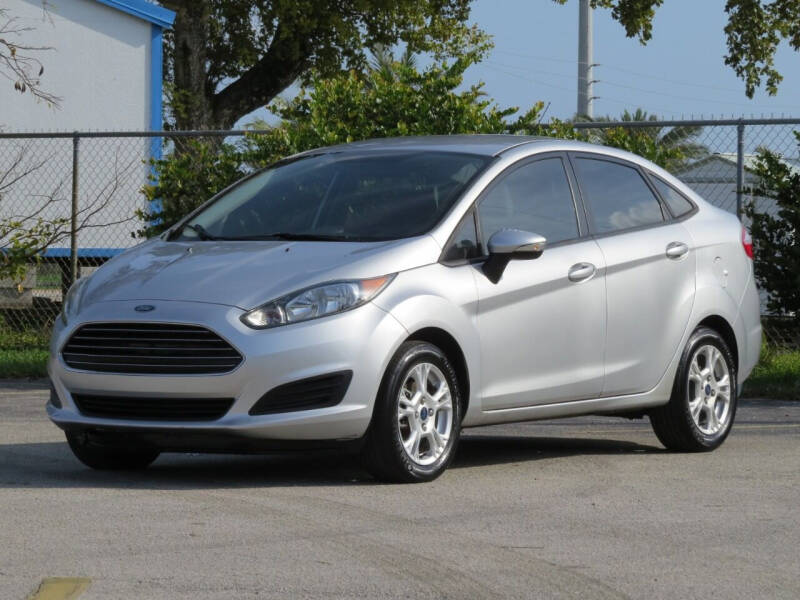 2015 Ford Fiesta SE