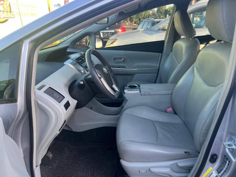 2012 Toyota Prius Five