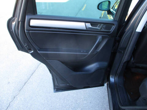 2014 Volkswagen Touareg TDI Sport