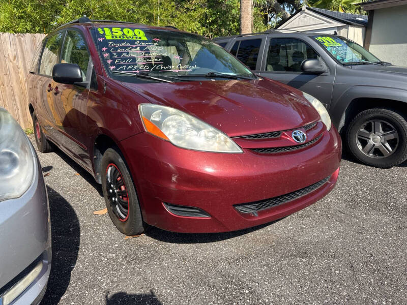 2007 Toyota Sienna LE 7-Passenger
