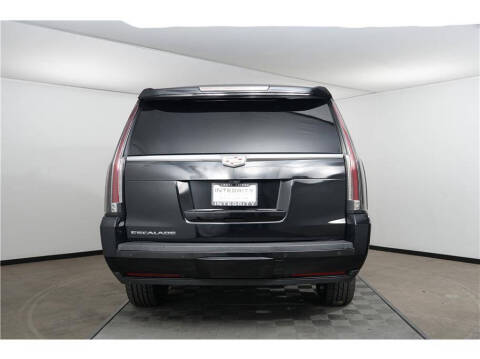 2020 Cadillac Escalade ESV Luxury