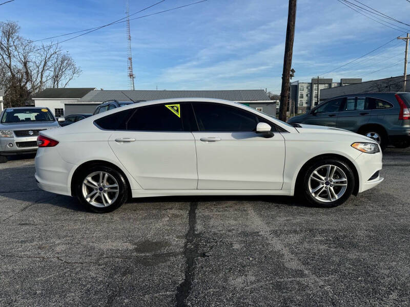 2018 Ford Fusion SE