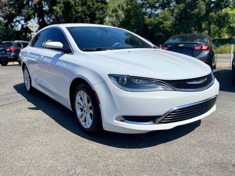 2016 Chrysler 200 Limited