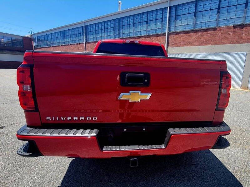 2018 Chevrolet Silverado 1500 Custom