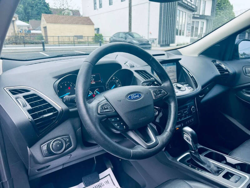 2018 Ford Escape Titanium