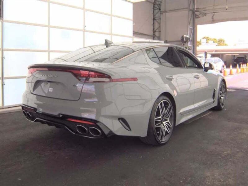 2022 Kia Stinger