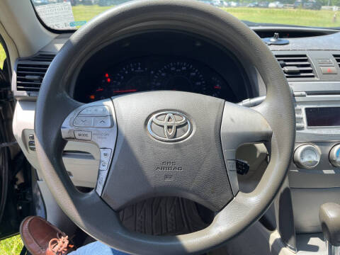 2010 Toyota Camry LE