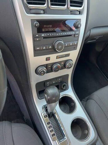 2011 GMC Acadia SLE