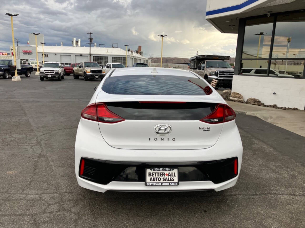 2018 Hyundai IONIQ Hybrid for sale at Autostars Motor Group in Yakima, WA