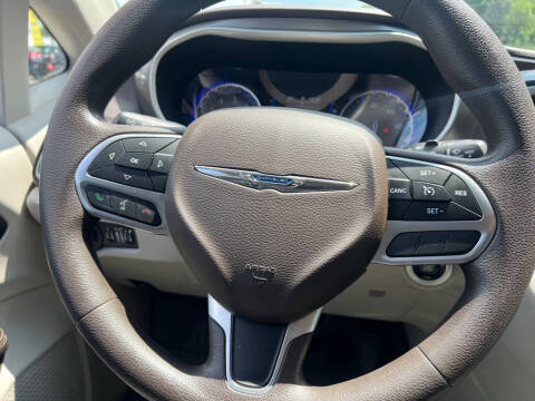 2017 Chrysler Pacifica Touring