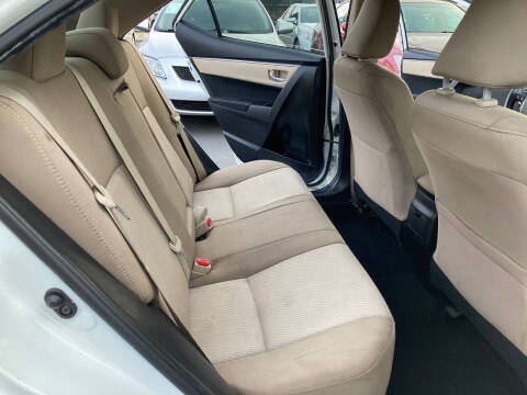 2016 Toyota Corolla LE