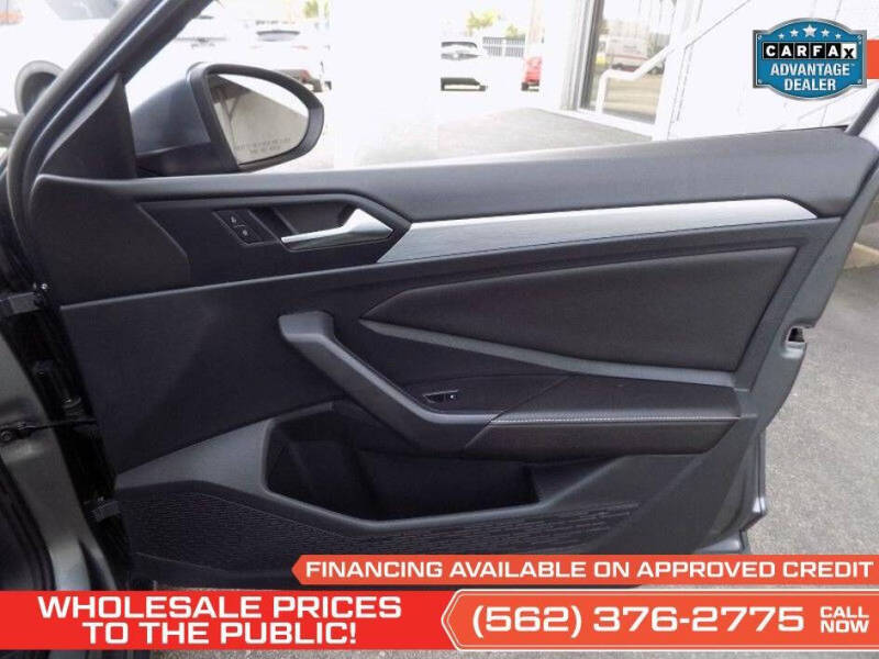 2025 Volkswagen Jetta S