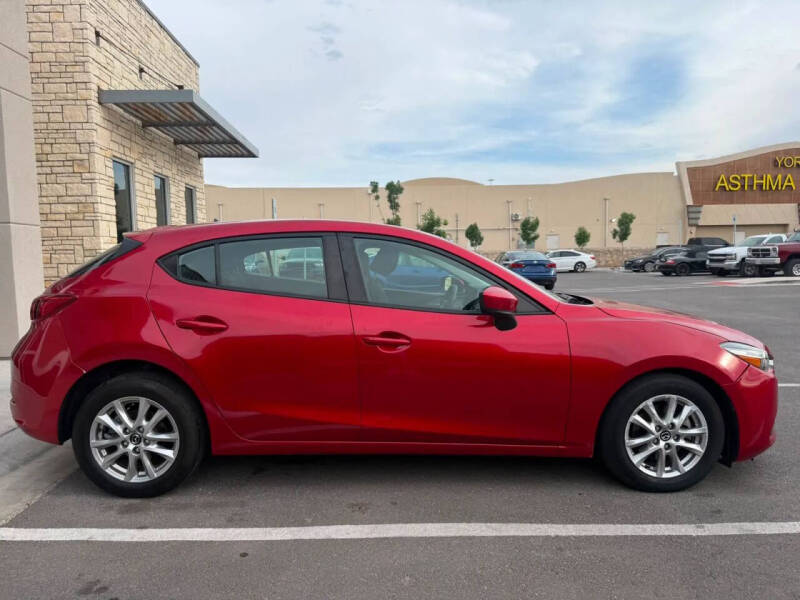 2017 Mazda MAZDA3 Sport