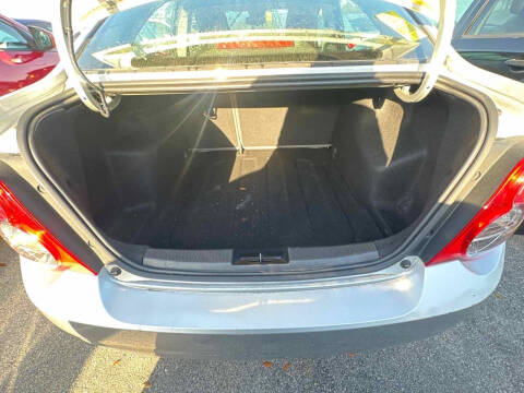 2012 Chevrolet Sonic LS