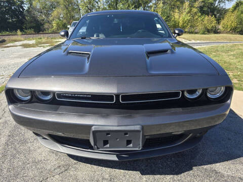 2018 Dodge Challenger SXT Plus