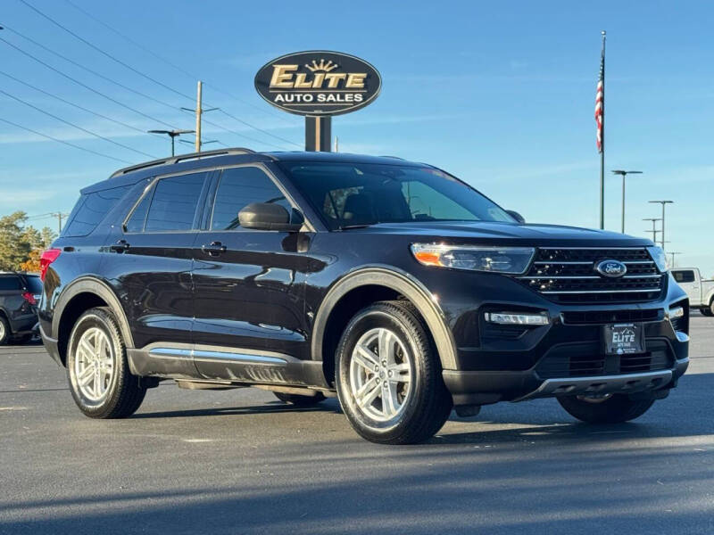 2023 Ford Explorer XLT's photo