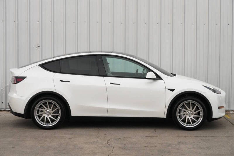 2021 Tesla Model Y Standard Range