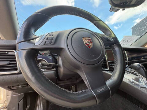 2012 Porsche Panamera 4