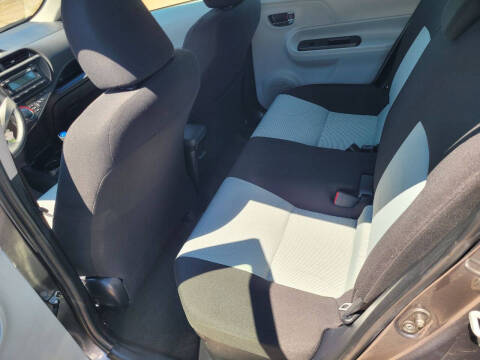 2013 Toyota Prius c
