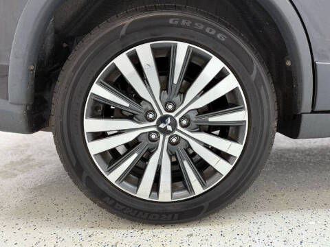 2019 Mitsubishi Outlander SE