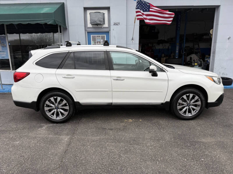 2017 Subaru Outback 2.5i Touring
