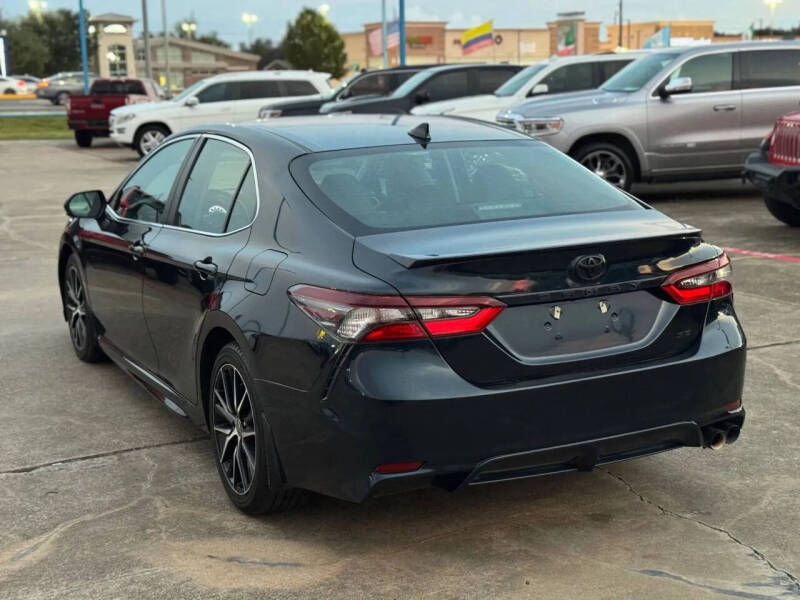2021 Toyota Camry