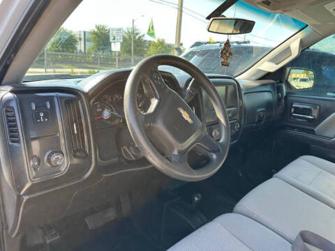 2017 Chevrolet Silverado 1500 LS