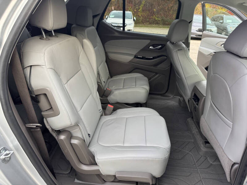 2020 Chevrolet Traverse LT Leather