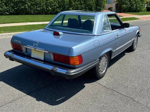 1986 Mercedes-Benz 560-Class 560 SL