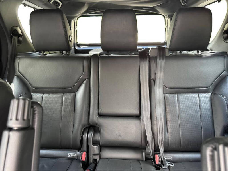 2017 Land Rover Discovery SE