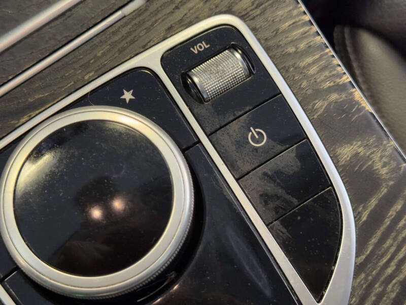 2017 Mercedes-Benz C-Class