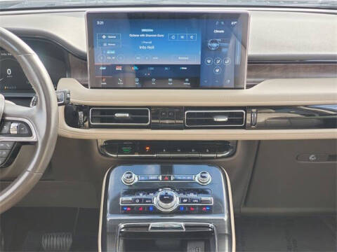 2023 Lincoln Nautilus Reserve