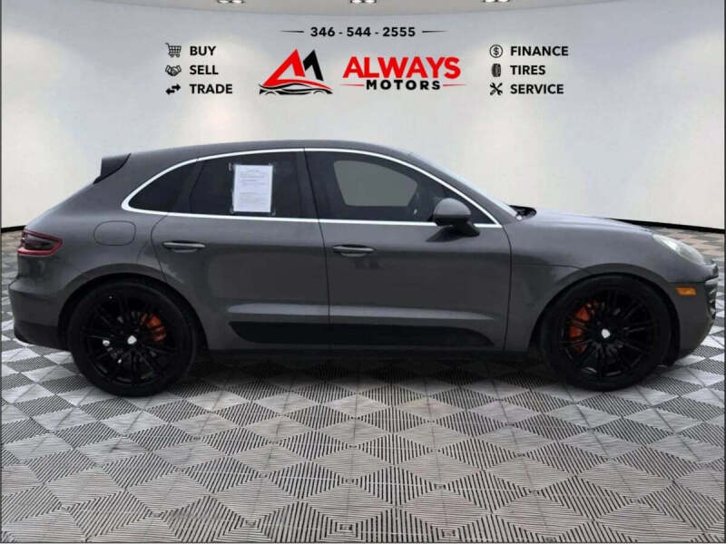 2015 Porsche Macan S