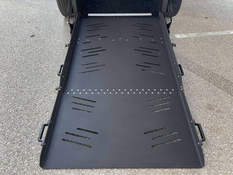 2025 Toyota Sienna LE 8-Passenger