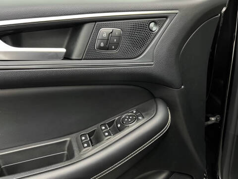 2022 Ford Edge ST