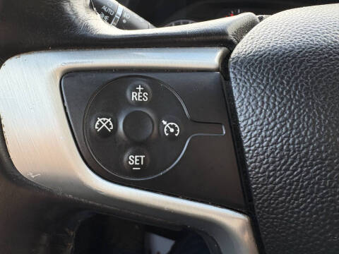 2017 GMC Acadia SLE-2