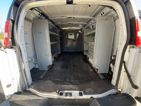 2018 Chevrolet Express 2500